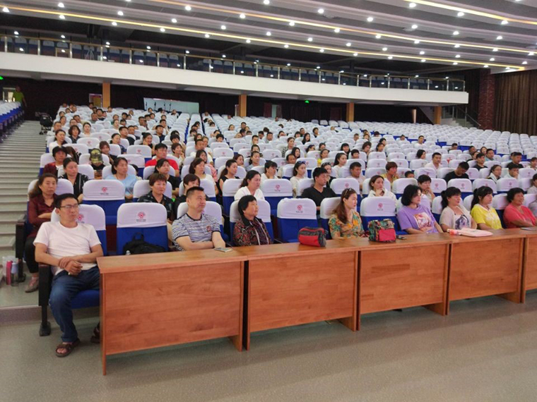 062503.jpg 062503.jpg