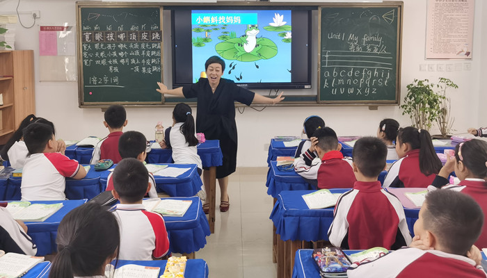简报小2.jpg 简报小2.jpg
