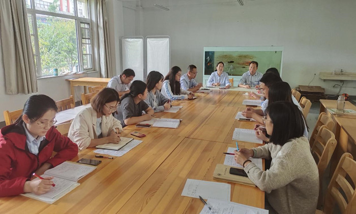 图片4.jpg 图片4.jpg