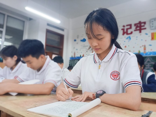 图片6.jpg 图片6.jpg